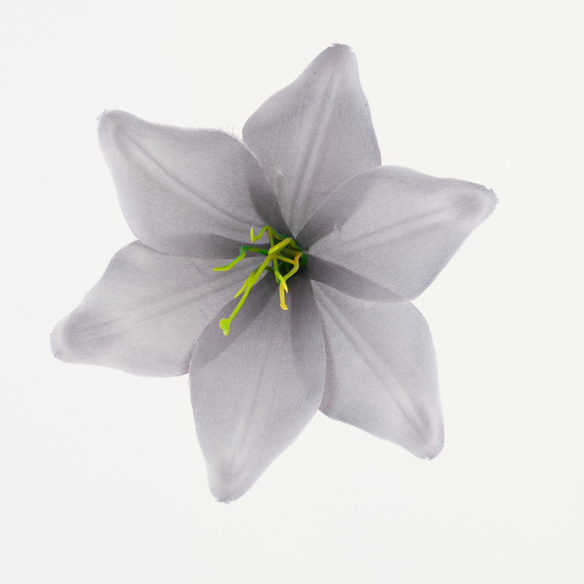 Harmaa tekoliljan kukkapää, satiini, 13 cm