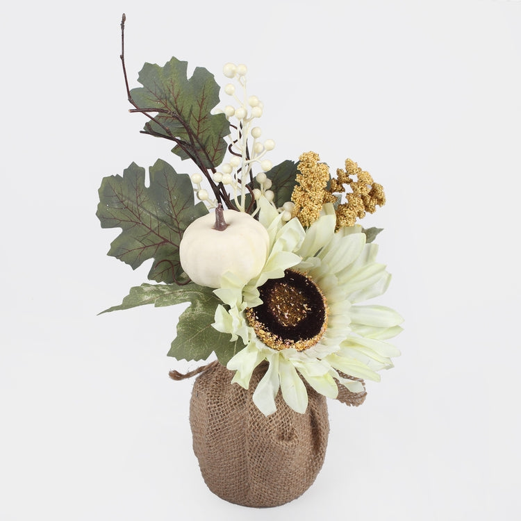 Syksyinen koostumus auringonkukan kanssa Kerma - Tekokukat.fi