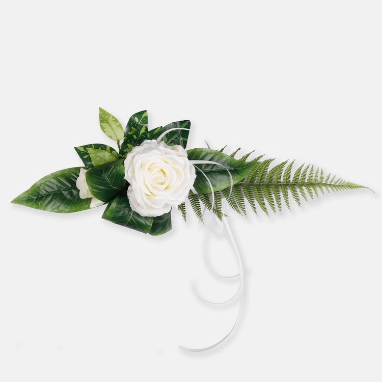 Laura - tuolin koristelu - Tekokukat.fi