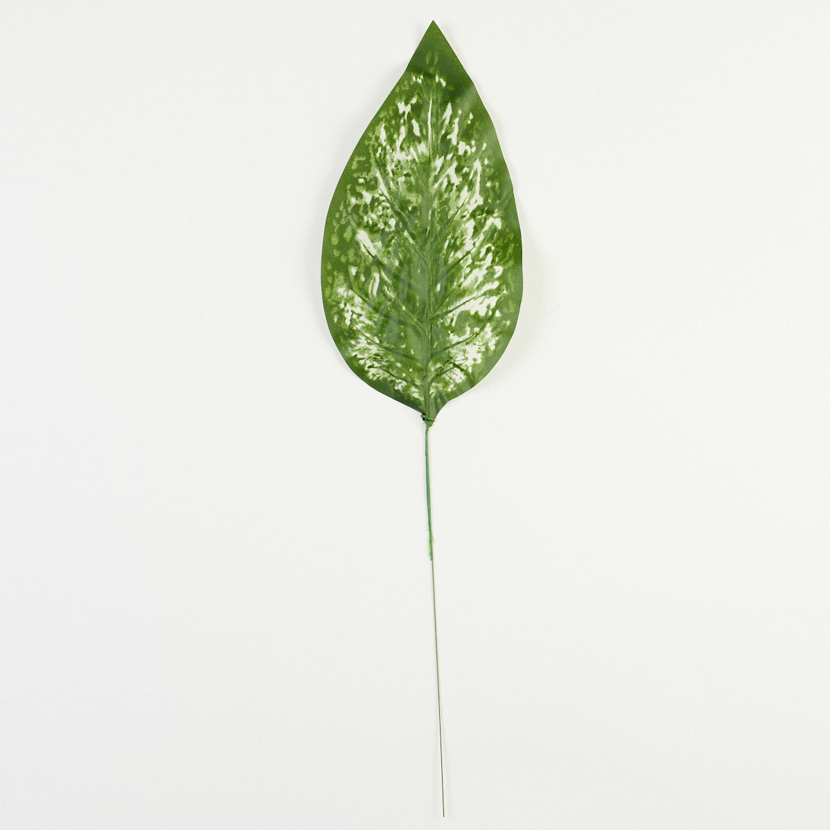 Vihreä/valkoinen kuunlilja – tekolehti, 67 cm