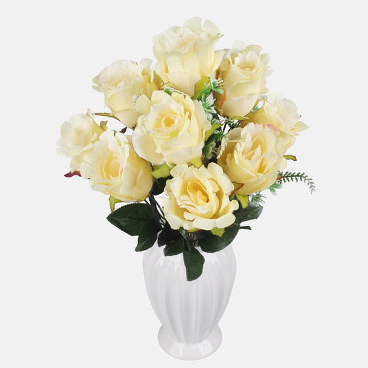 Rosebud x 9 tekokukkakimppu vaaleankeltainen - Tekokukat.fi