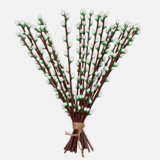 Iso pajun oksa, jossa on kissankurkkuja ja lehtiä - Tekokukat.fi