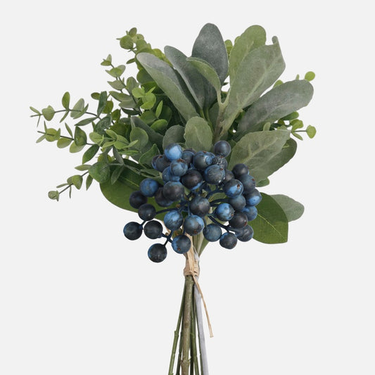 Sarja eukalyptuksen ja salvian oksia marjoilla Sininen - Tekokukat.fi