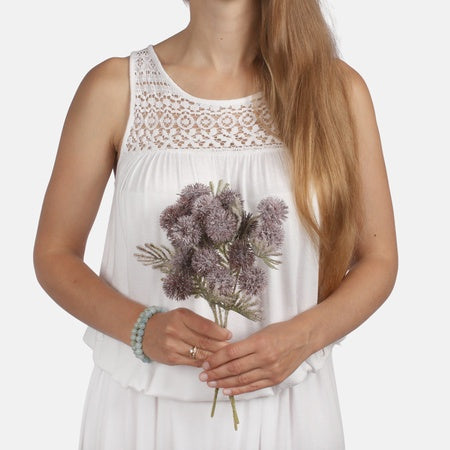 Lumen peittämä echinops-kimppu tekokukkakimppu beige