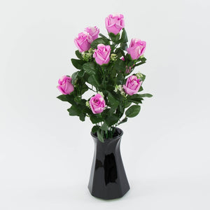 Vaaleanpunainen/kerma