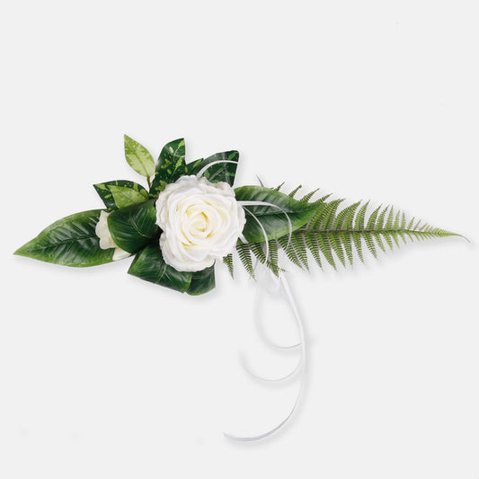 Laura - tuolin koristelu - Tekokukat.fi