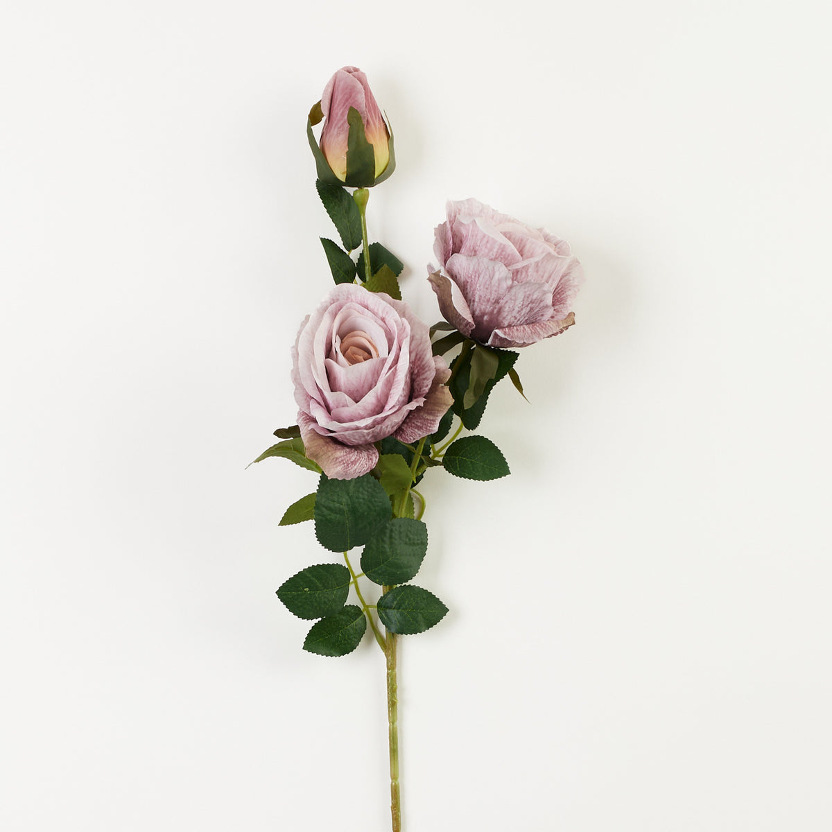 Valkoinen/malva tekoruusun kukkavarsi, 84 cm