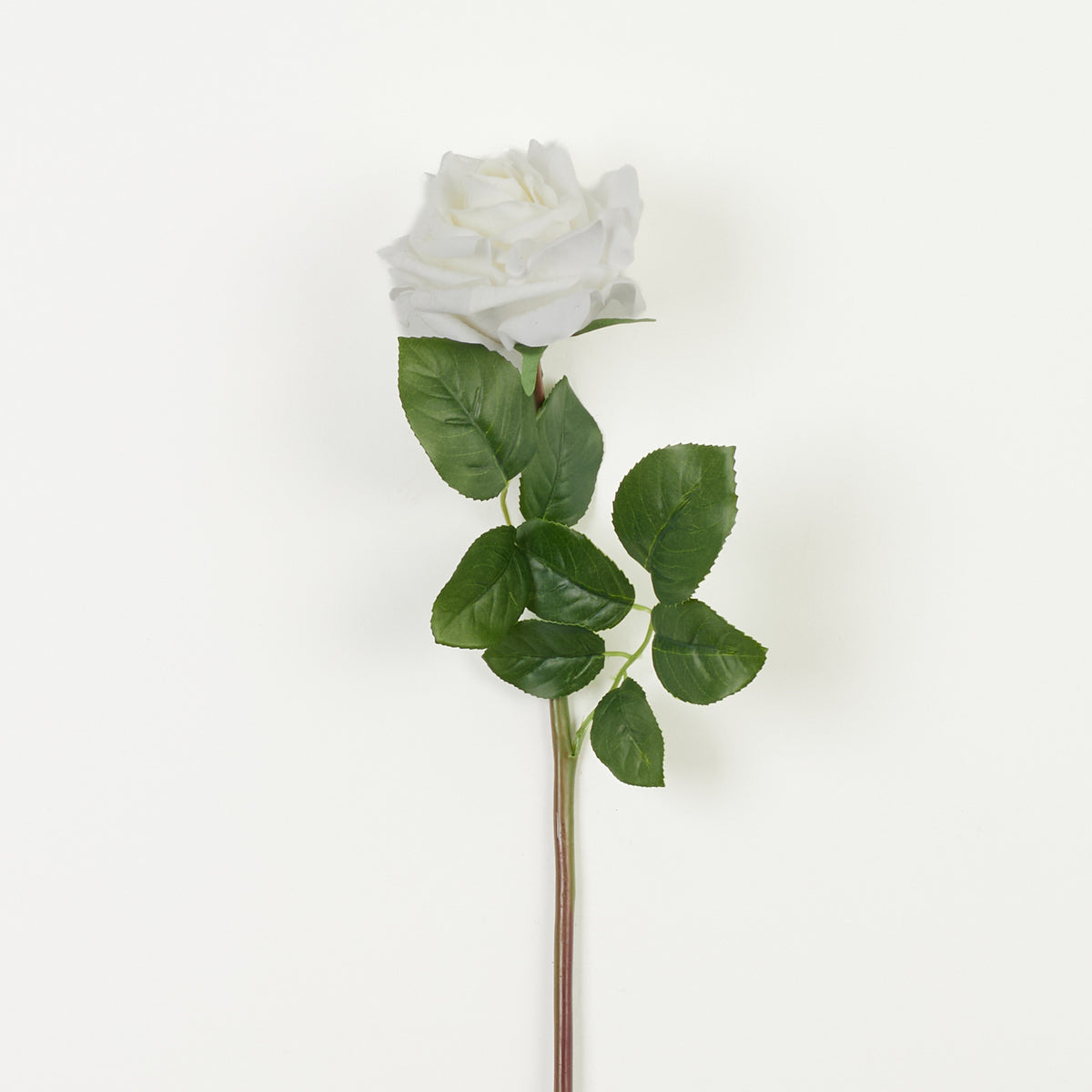 Valkoinen tekoruusun kukkavarsi, 61 cm